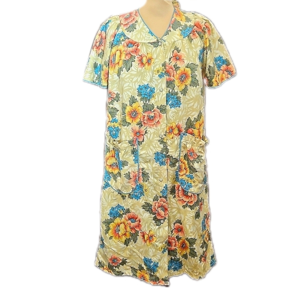 Old Dumpy Floral Housedress